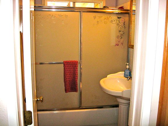 5th image of 8377 Tokay Ave