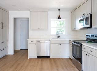 900 W Felix St, Fort worth, TX 76115