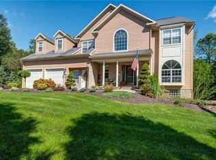 6204 Festival Ct, Baldwinsville, NY 13027
