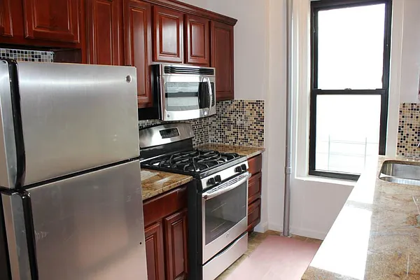 Rented by Town Residential | media 21