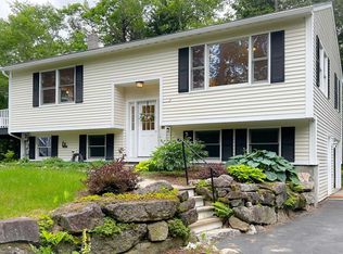 63 Jewell Rd, Wilmot, NH 03287