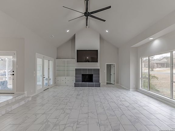 4th image of 503 RIVERHILL BLVD