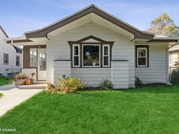 517 7th Ave N, South Saint Paul, MN 55075
