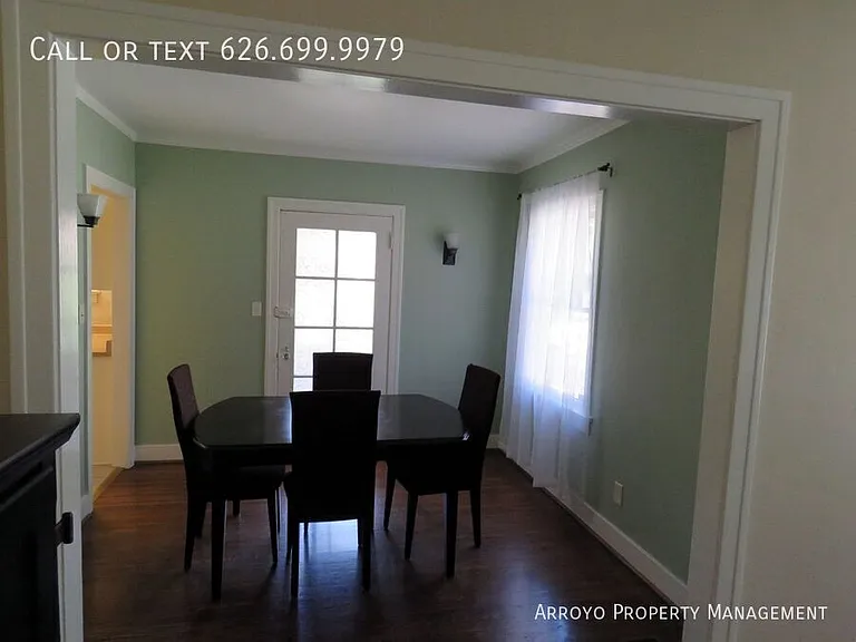 968 E Howard St — Photo 7