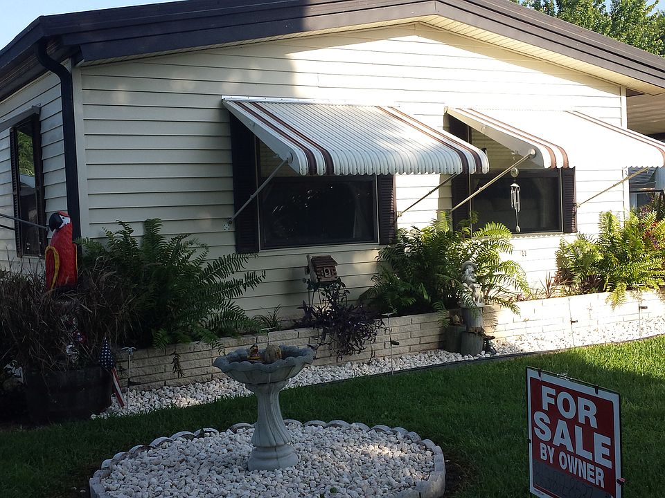 1st image of 533 Lazy Lake Dr E