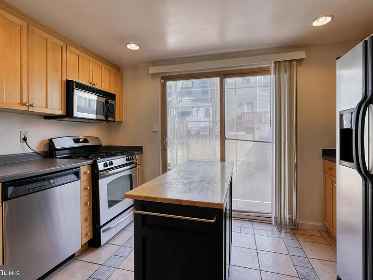 119 S Bouldin St — Photo 10