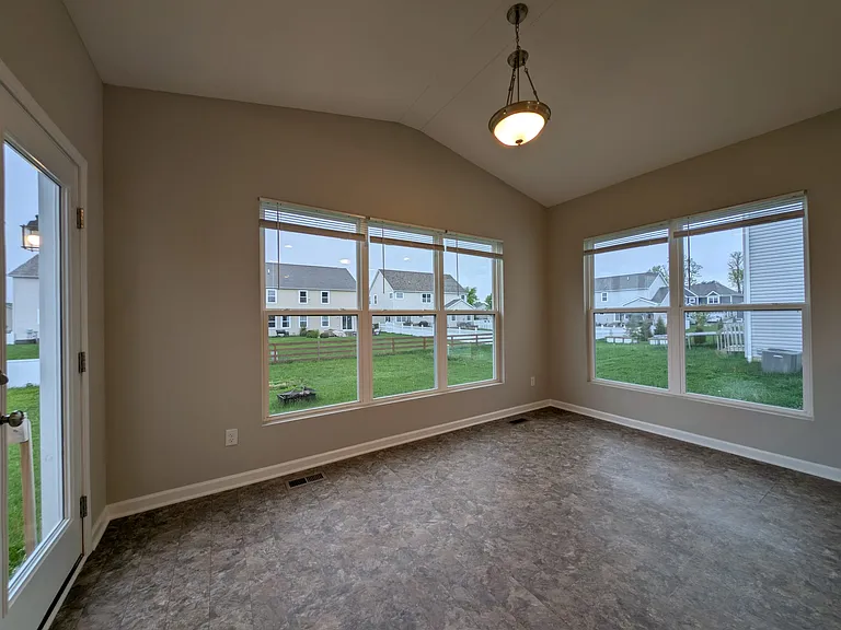 535 Pagoda Loop — Photo 22