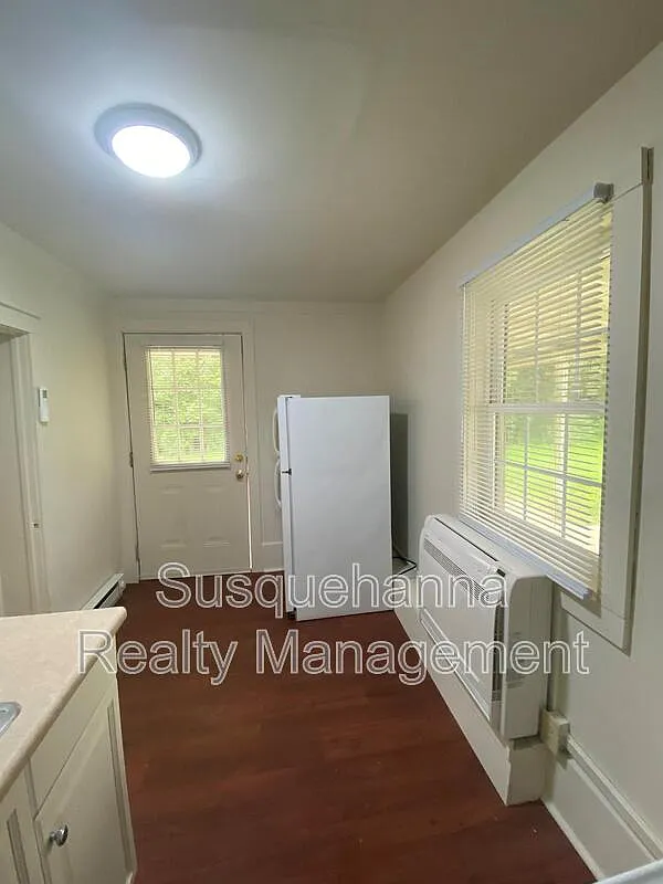 1 bed, $1,125 — Photo 4
