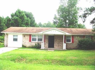 109 Apple Rd, Castle Hayne, NC 28429