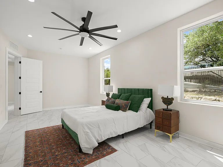 2401 Thurber Ln — Photo 13