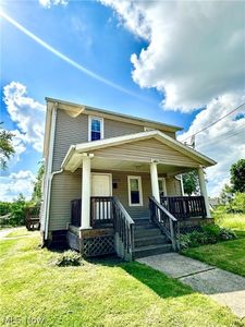1423 Miami Ct NE, Canton, OH, 44714