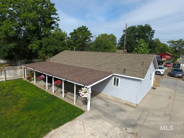 1015 7th St S, Nampa, ID 83651