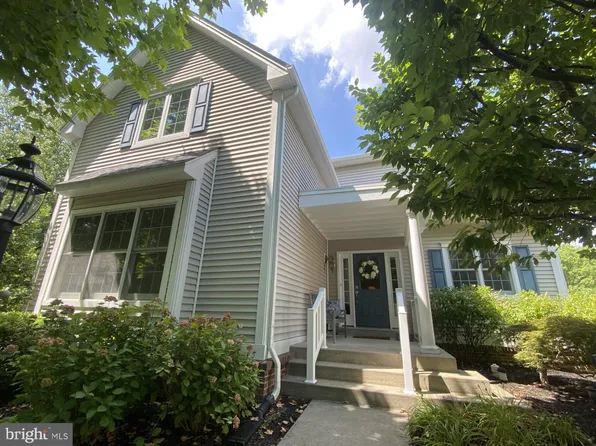478 Fairmont Dr, Chester Springs, PA 19425