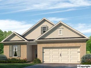 102 Larkhill Ln NW, Madison, AL 35757