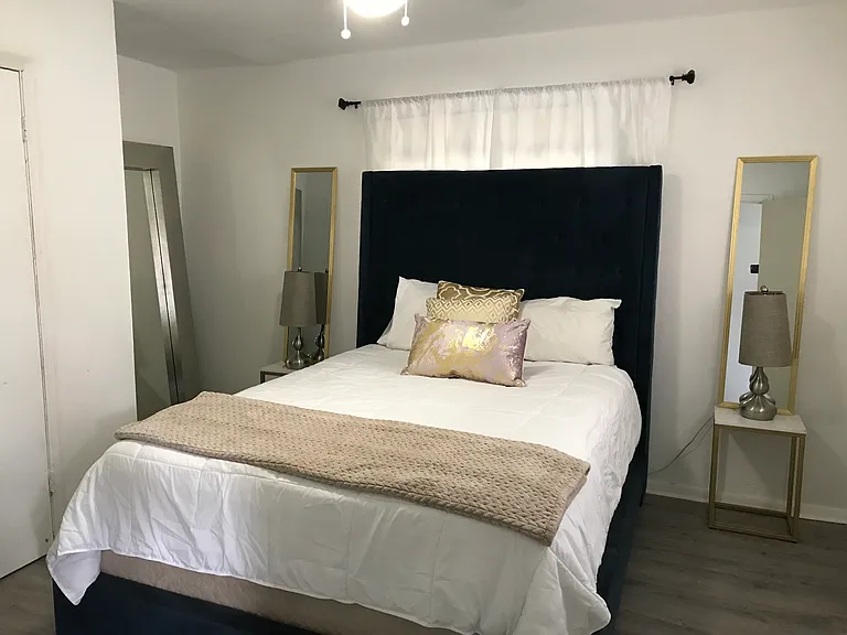 5145 NW 5th Ave — Photo 8