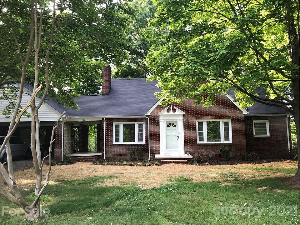 1st image of 661 10th Avenue Dr SE