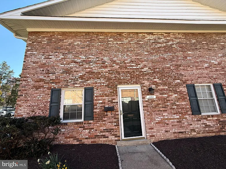 8766 Walutes Cir #D — Photo 15