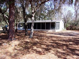 518 David Ave, Interlachen, FL 32148