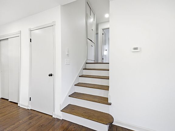 4th image of 8900 W 69th St