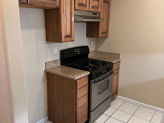 4th image of 1171 Bel Aire Cir #1171