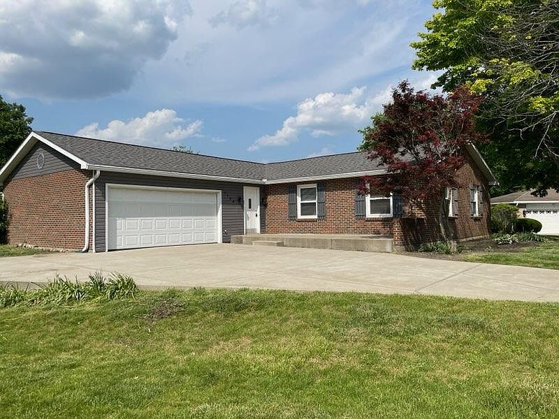 1st image of 7184 Woodland Cir