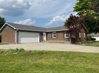 7184 Woodland Cir, West Chester, OH 45069