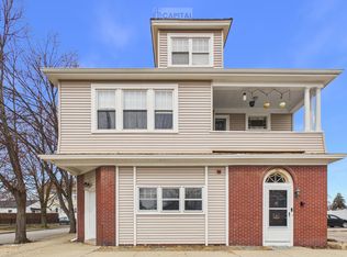 77 Governor St APT 1, Cranston, RI 02920