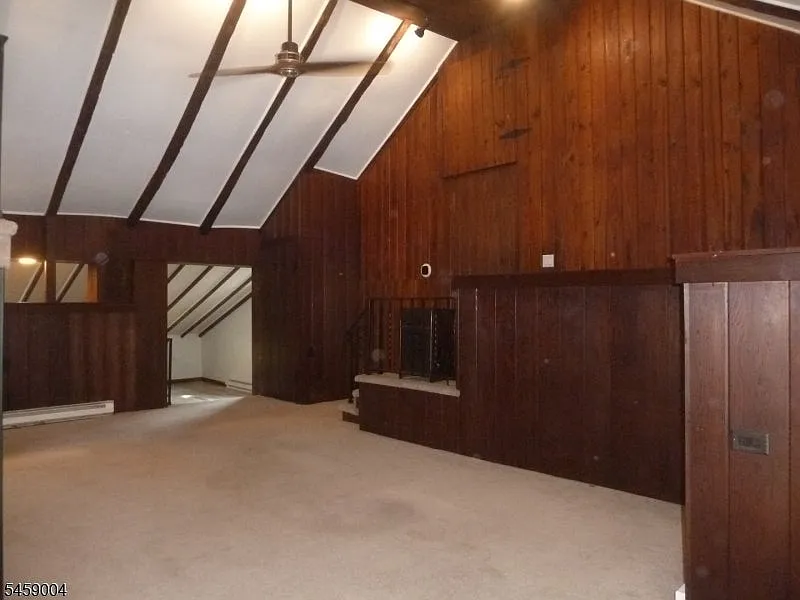 3 bed, 1.0 bath, $2,000 — Photo 4