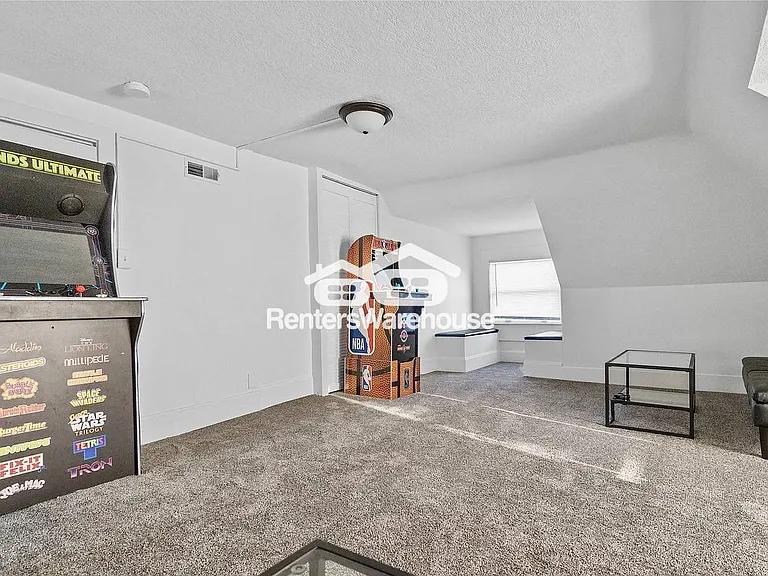 544 36th St #2 — Photo 14