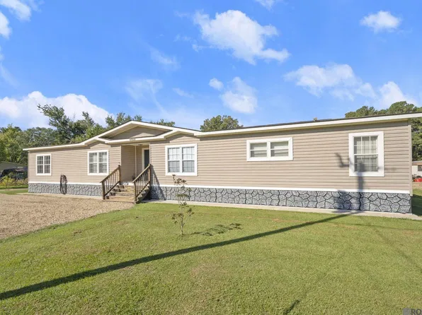 37059 Myerson Ln, Walker, LA 70785