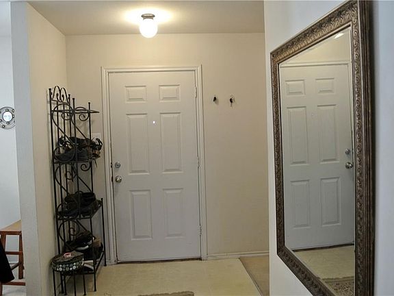 4th image of 2807 Prairie Ct