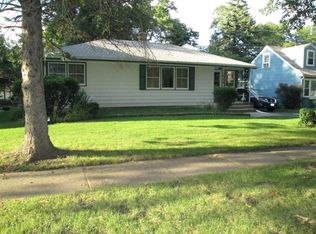 426 Sherman St, Downers Grove, IL 60515