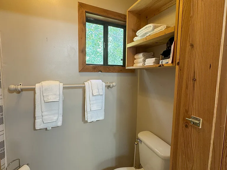 1022 Park Ave #A — Photo 6