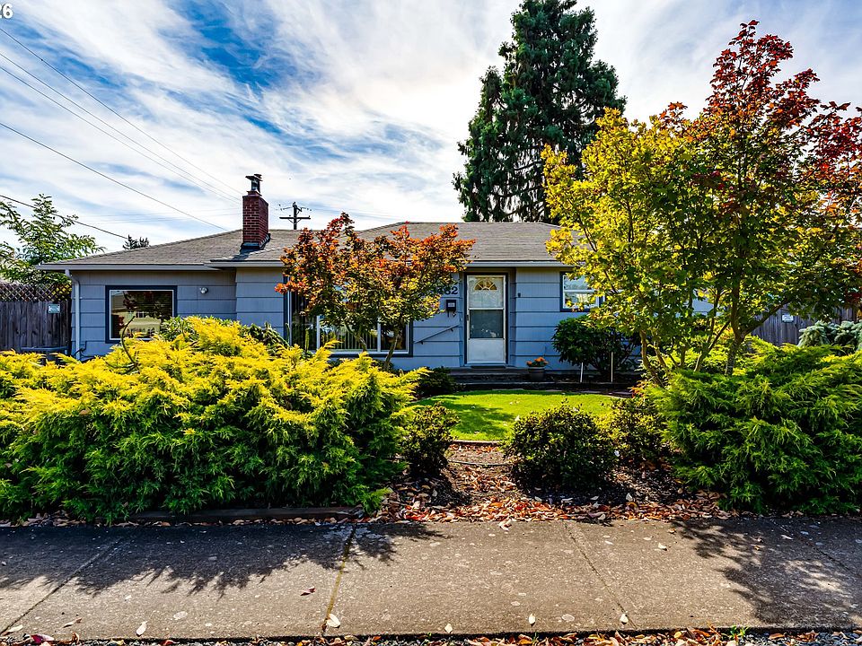 1st image of 3462 Royal Ave