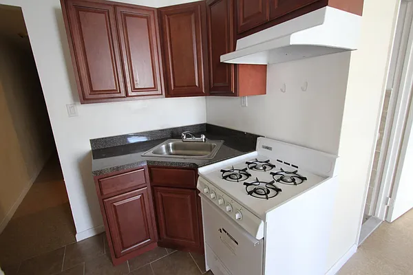 Rented by Bohemia Realty Group | media 13