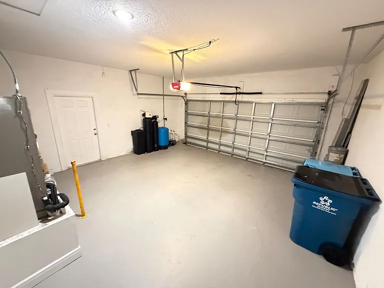 2481 San Filippo Dr SE — Photo 43