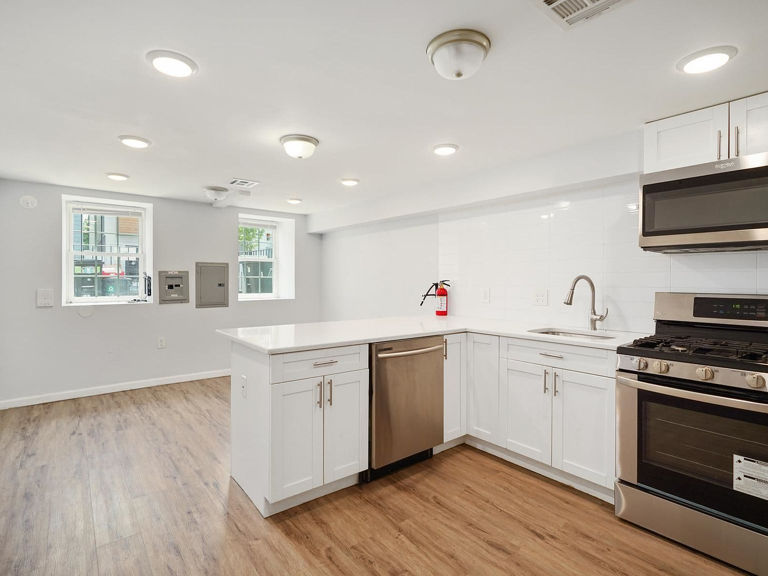 240.5 South St 1, Jersey City, NJ 07307 Zillow