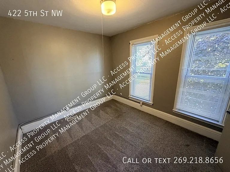 422 5th St NW — Photo 14