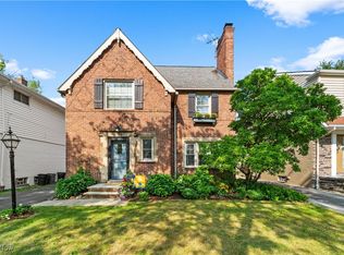 2448 Channing Rd, University Heights, OH 44118