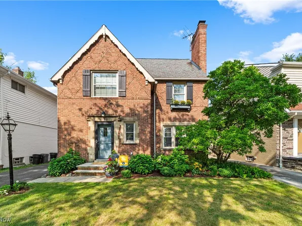 2448 Channing Rd, University Heights, OH 44118