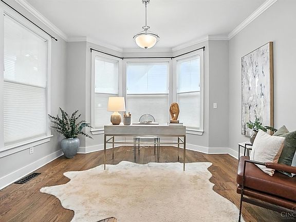 4th image of 3743 Grovedale Pl