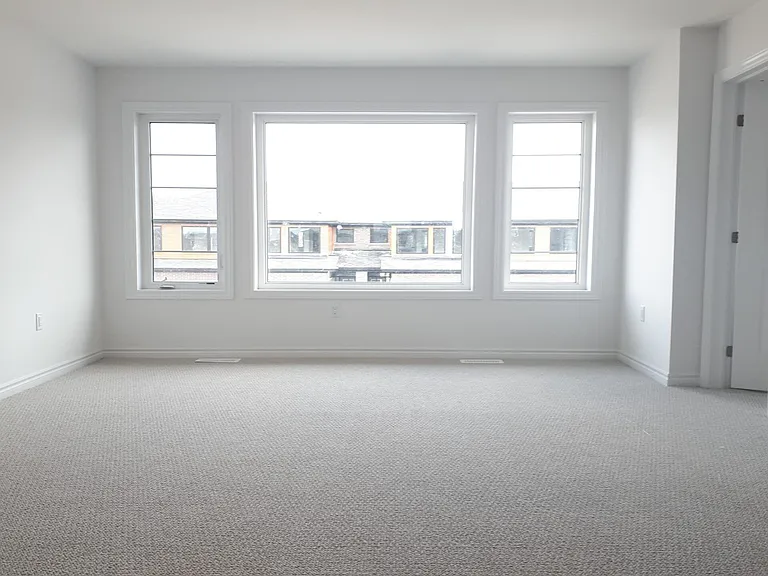4 Bellhouse Ave — Photo 12