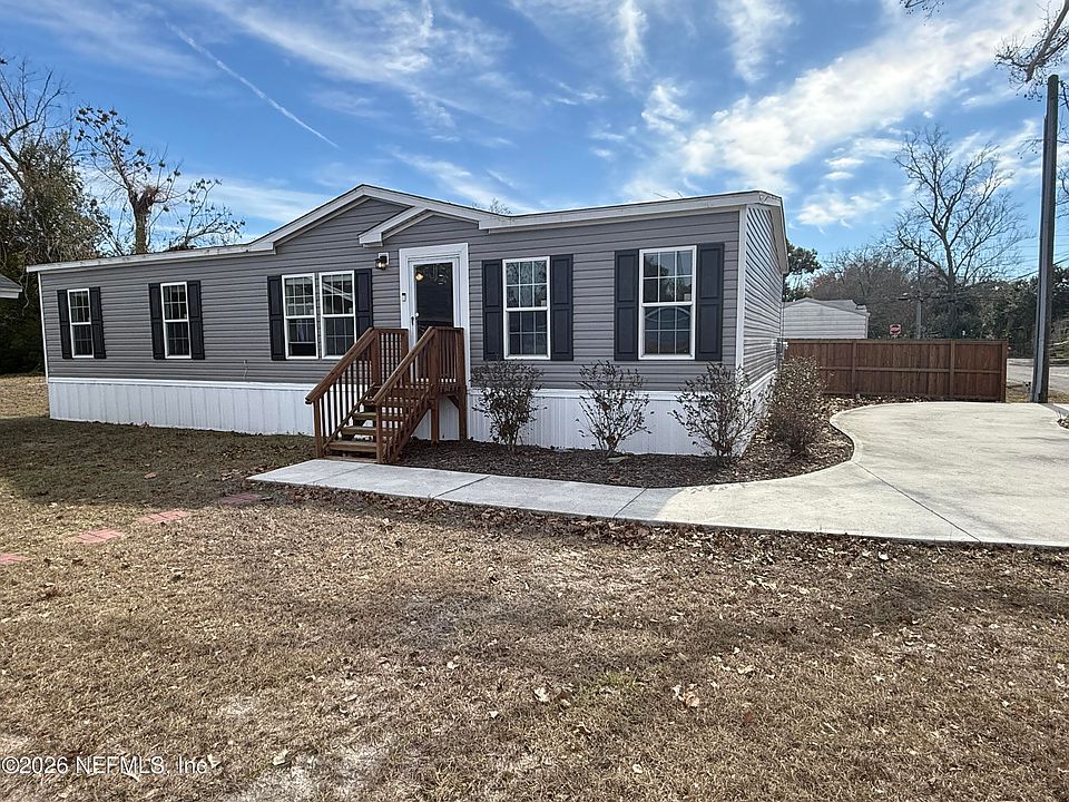 1st image of 12719 PALMETTO Street