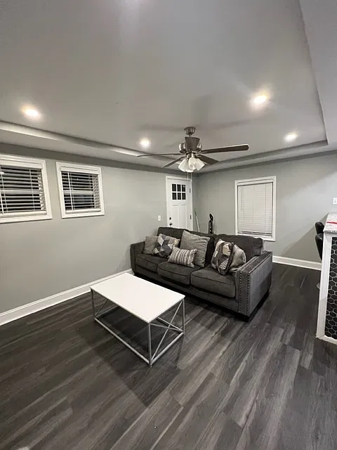 102 Ashworth Pl - Apt 3 — Photo 3