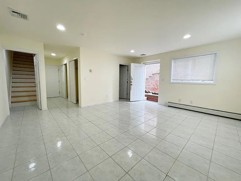 332 E Columbia Ave #A — Photo 21