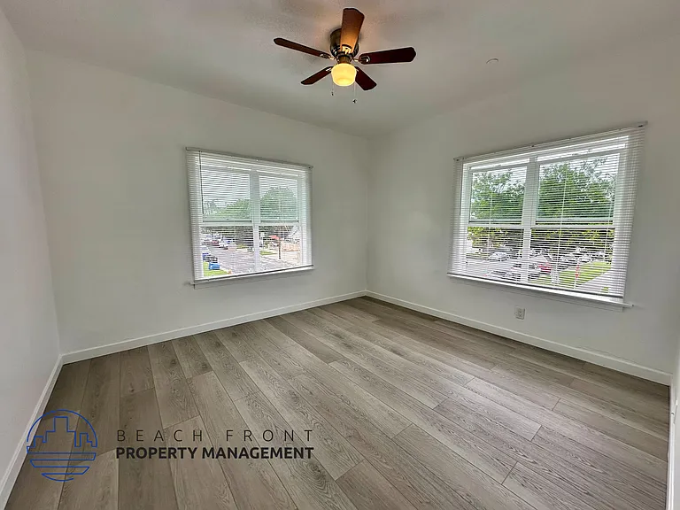 2214 S Leland St — Photo 7