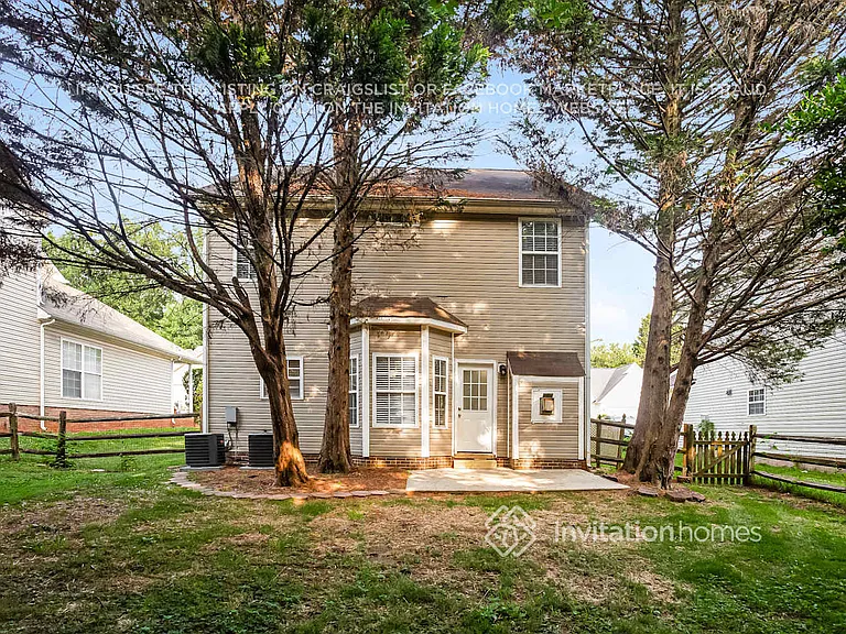 6833 Brachnell View Dr — Photo 17