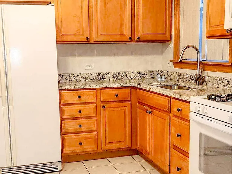 6042 W Miami Ave #1 — Photo 2