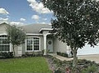 9841 Spring Lake Dr, Clermont, FL 34711