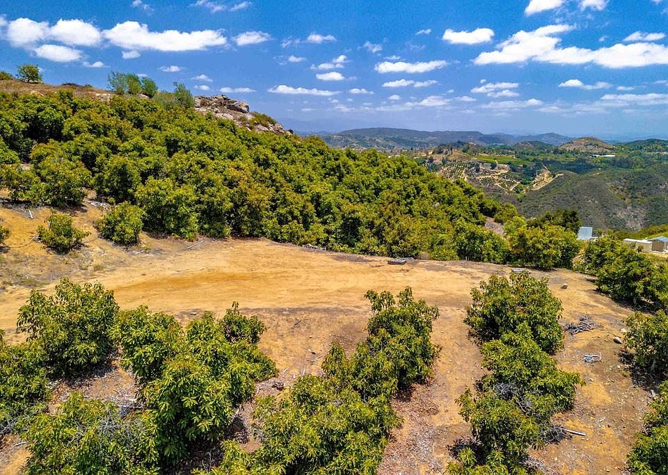 1st image of 1 Los Gatos Rd